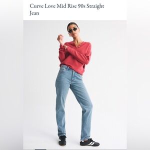 Abercrombie & Fitch Curve Love mid rise 90s straight jean. Size 25.